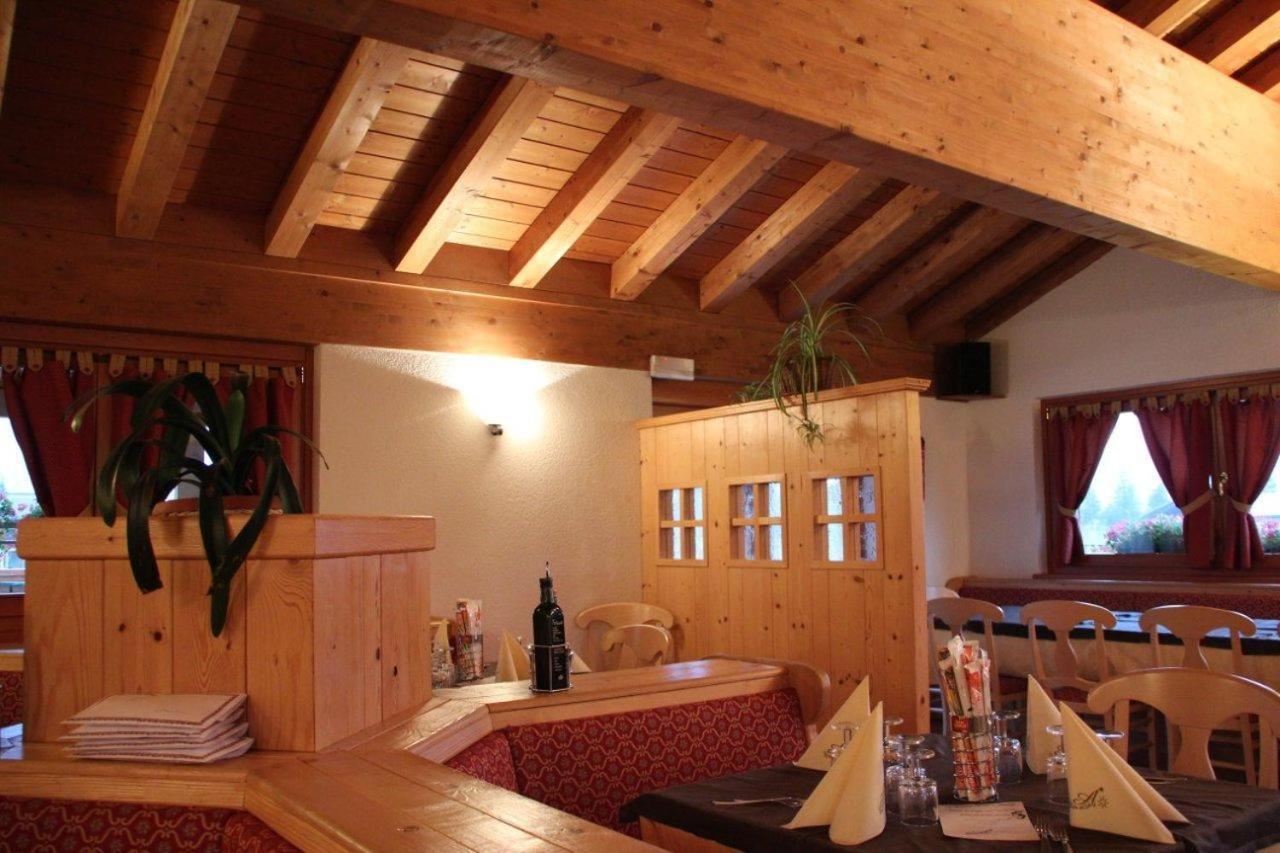 Albergo Bucaneve กัมโปโดลชิโน ภายนอก รูปภาพ