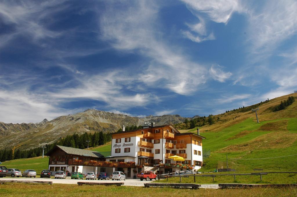 Albergo Bucaneve กัมโปโดลชิโน ภายนอก รูปภาพ